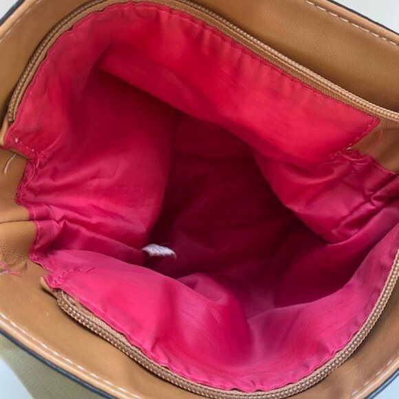 Lily Bloom cross body Purse - Picture 7 of 7